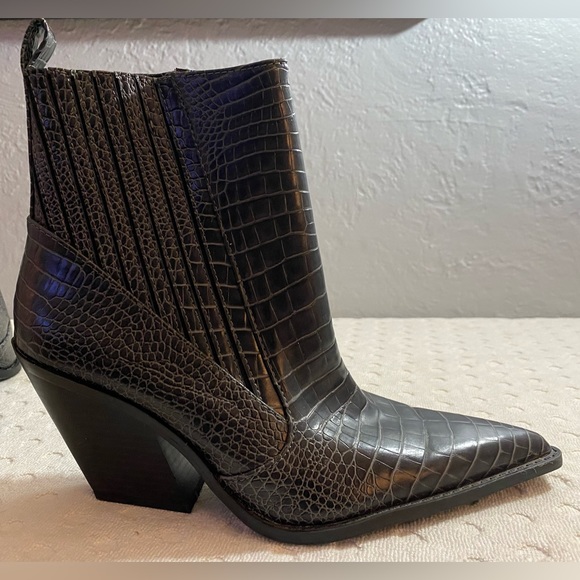 ZARA Reptile Pattern Dark Grey Cowboy Type Boot - Picture 1 of 16
